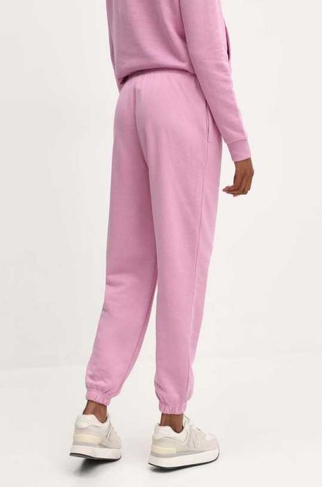 Pantaloni trening femei roz 100075640 Reebok FRENCH TERRY marimea XS