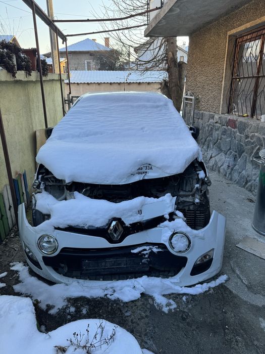 Renault twingo 2 на часи
