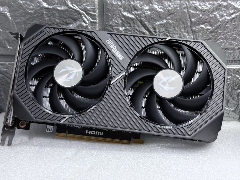 RTX 5060 ZOTAC как новая