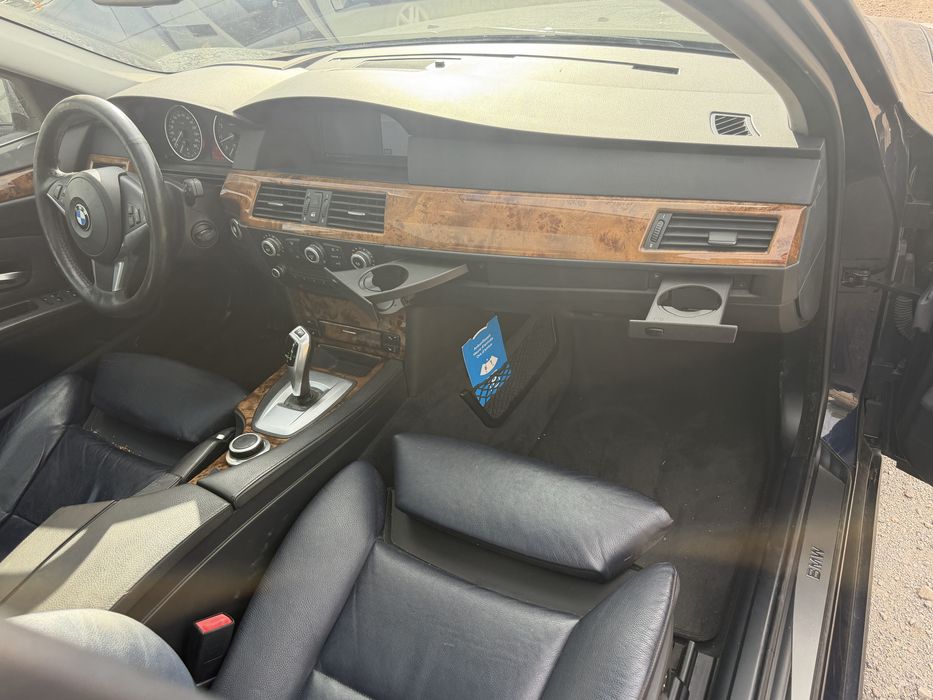 BMW E60 E61 530xi 272кс на части с много екстри