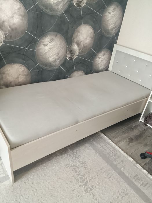 Кровать подростковый