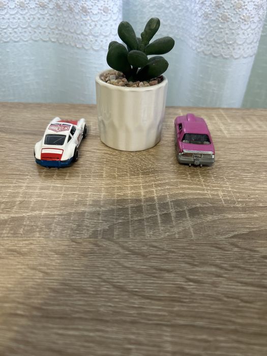 Mașinuțe vintage hot wheels