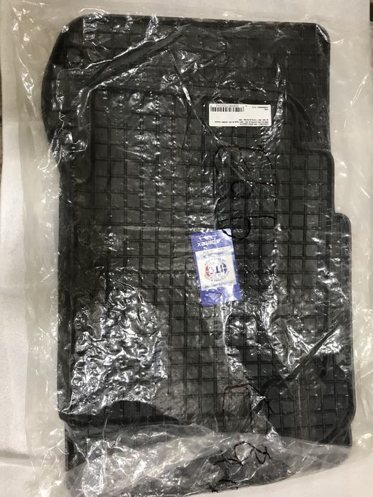 Коврик резиновый BMW Original  Е90