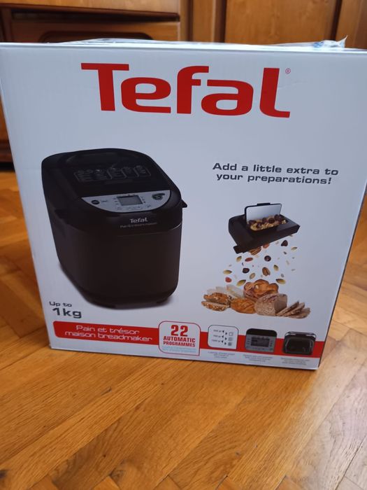 Vând mașină de pâine Tefal