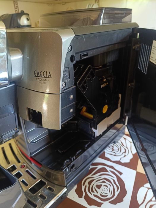 Кафе машина робот