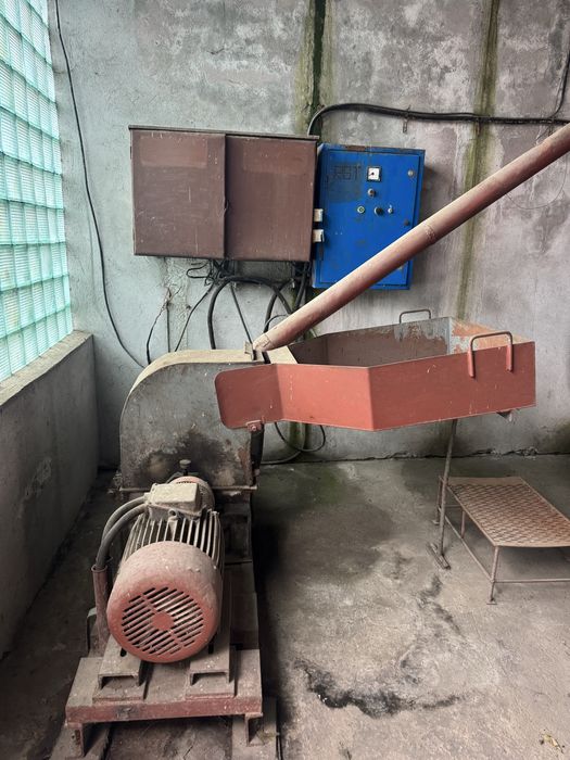 Moara porumb + uruitor