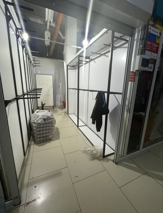 Тоговое оборудование для бутика