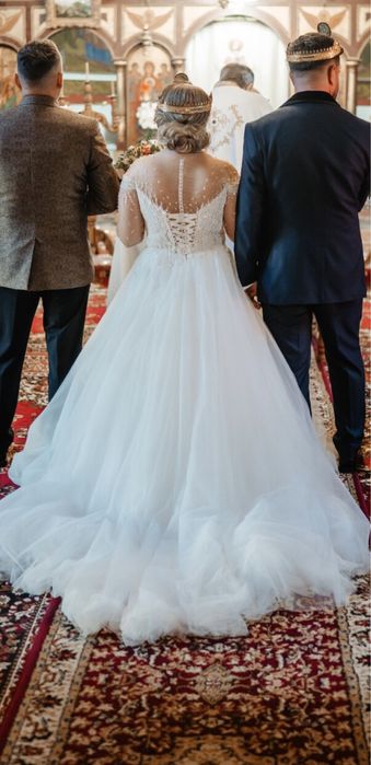 Rochie de mireasa marimea S-M