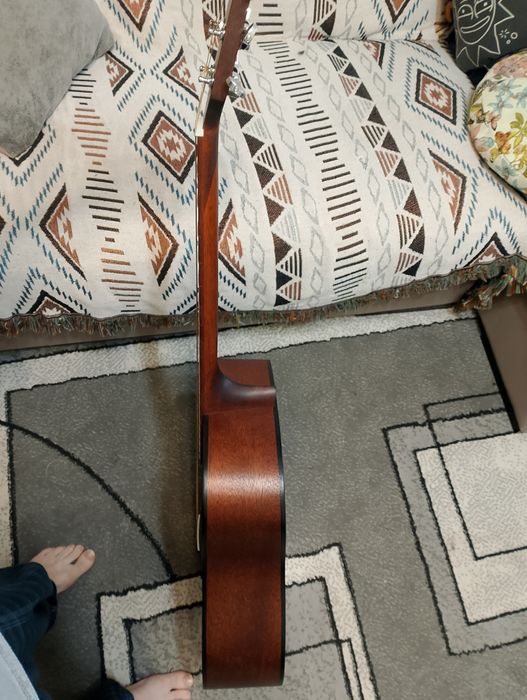 Акустическая гитара cort ad810