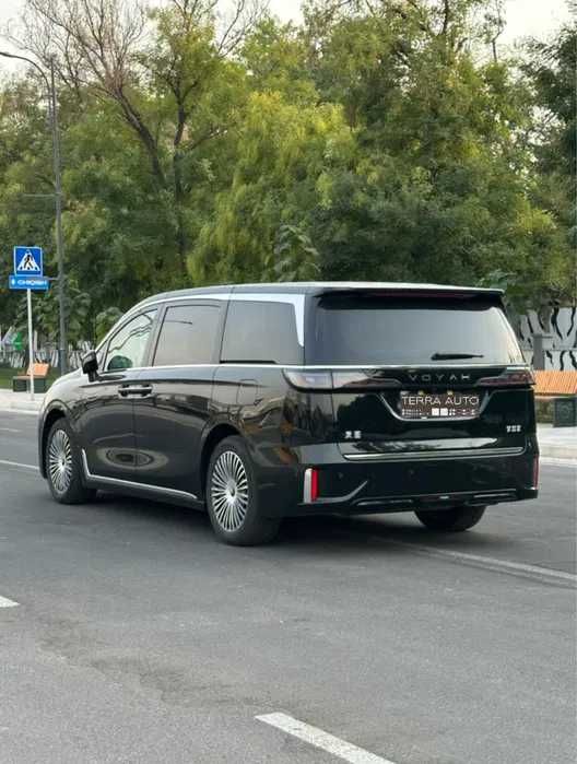 Voyah Dreamer  Premium pod zakaz