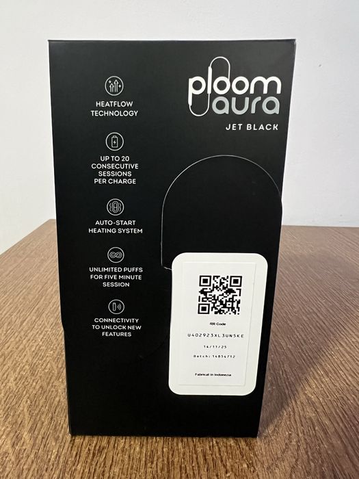 Dispozitiv încălzit tutun Ploom Aura Jet Black – Nou, la cutie