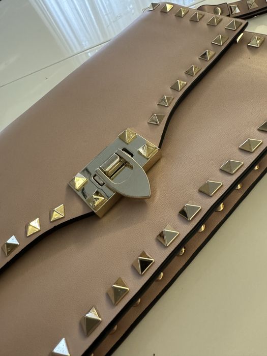 Чанта Valentino .