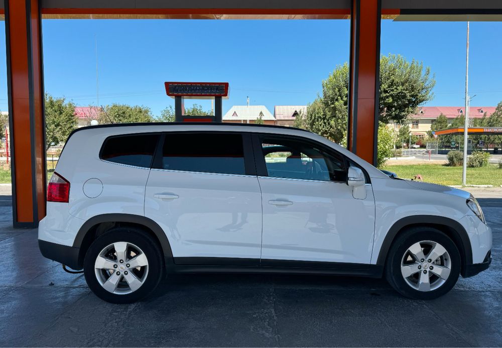 Идеал состаяние. Ўзимизни мошина. Пул зарурлиги учун сотилмоқда.