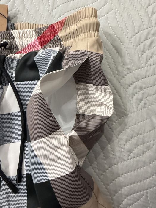Burberry Swim Shorts(Бански)