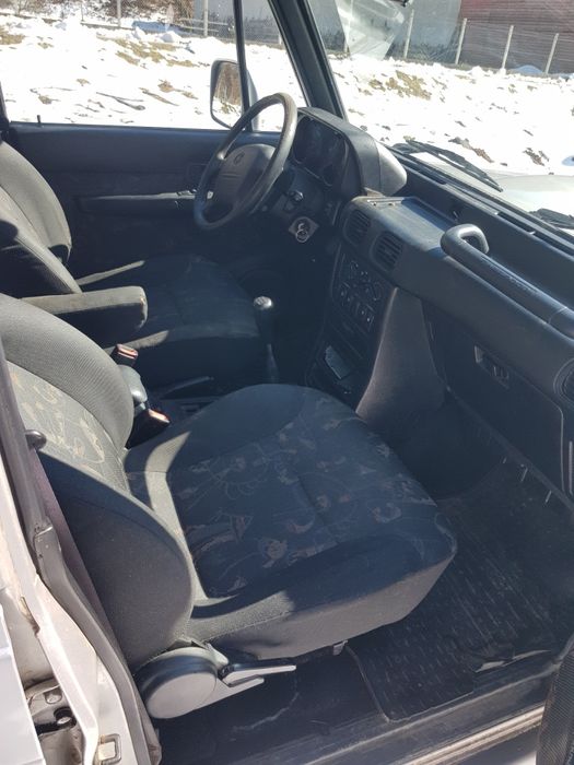 Vand sau dezmembrez Hyundai galoper motor 2.5 cutie manuală