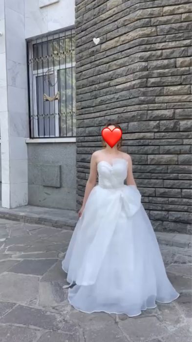 Белое , свадебное платье на прокат