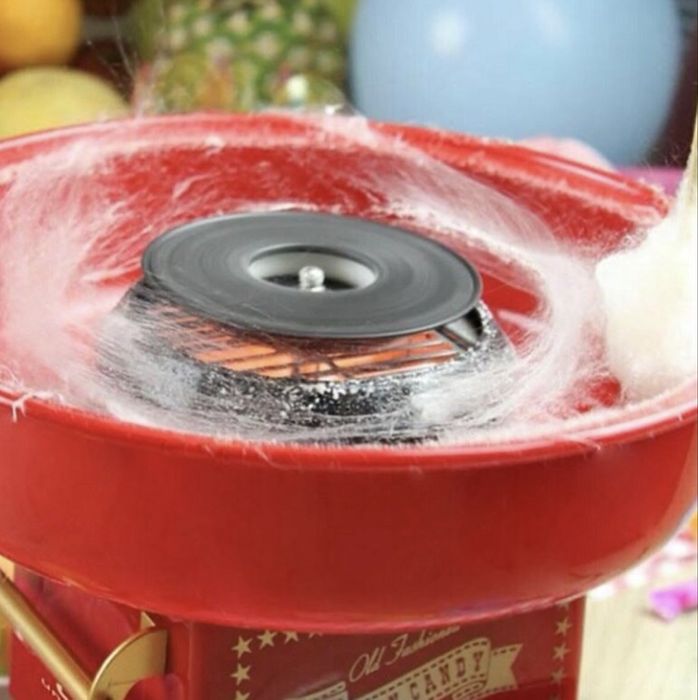 Aparat de facut vata de zahar pe bat culoare roz/ rosu