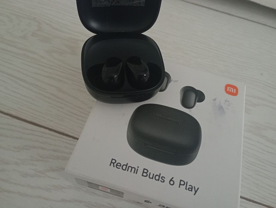 Redmi buds 6 play