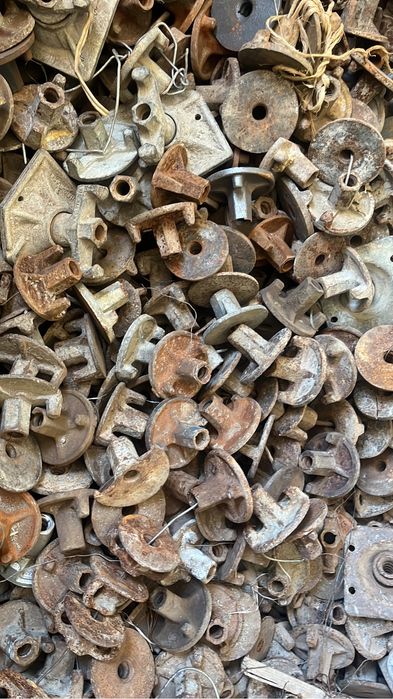 Замок клиновой универсальный