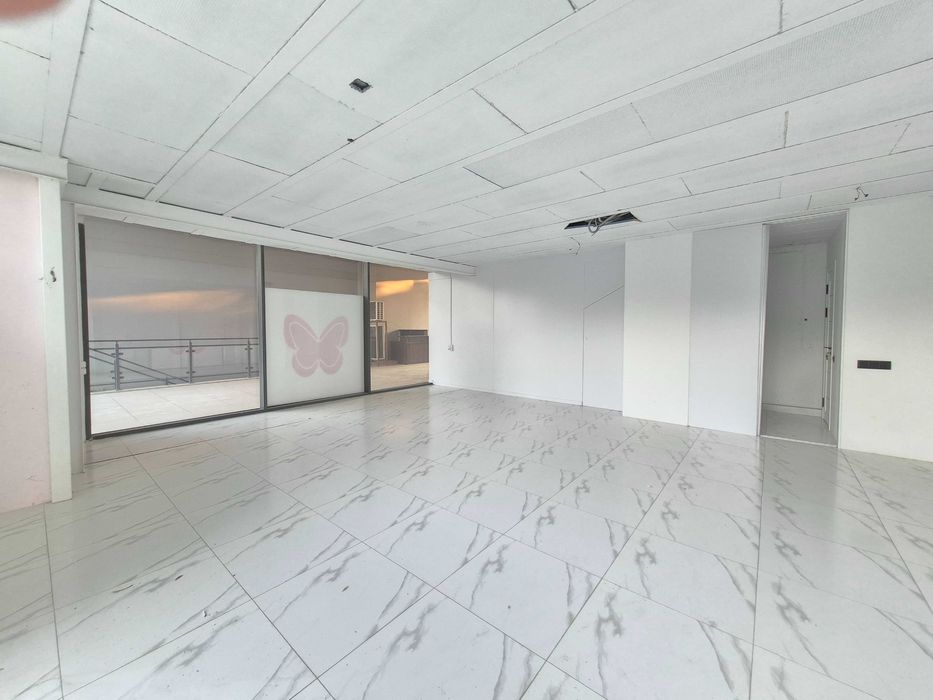 Сдается Нежилое помещение 130 м2 ЖК Акай Сити на Хамид Алимджан