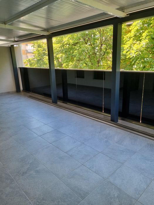 Дава се под наем Двустаен апартамент в Плевен, Идеален център - 85 кв.м за 510 € - Снимка #12