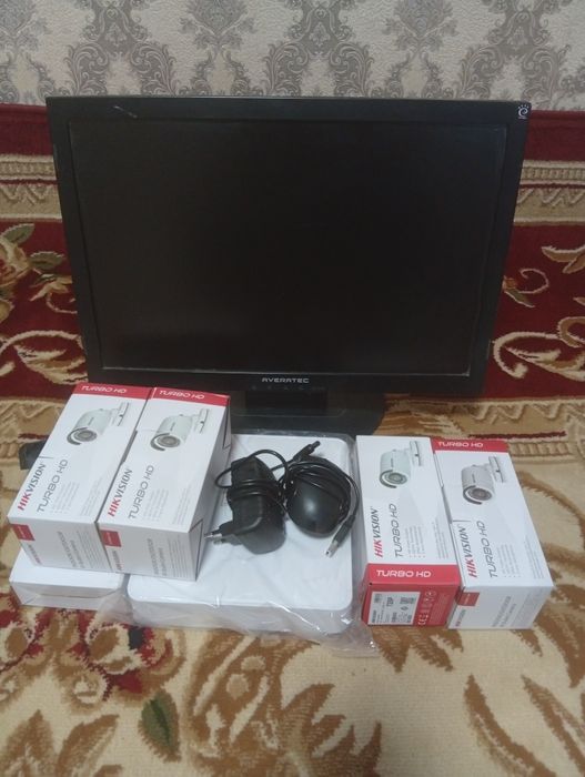 Камера наблюдения 4 камеры комплект камеры видеонаблюдения Hikvision