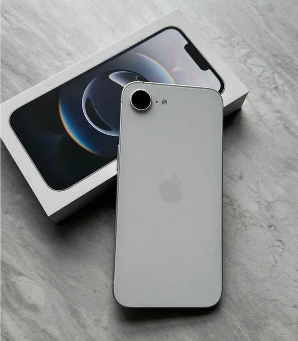 Батерия 100% iPhone 16E