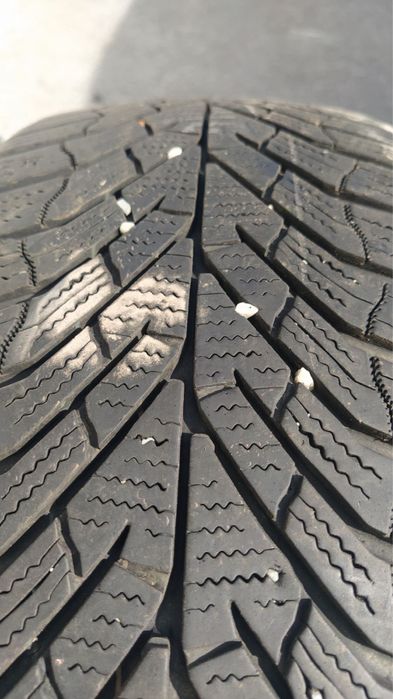 Гуми 215/60-R16 4бр