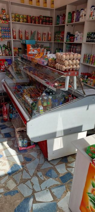 Витрина холодильник