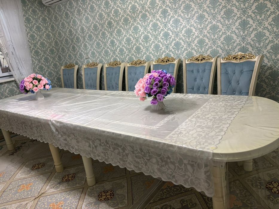 Стол,стулья продать