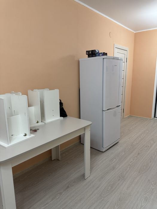 Кухнонный мебель