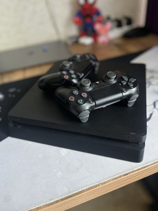 PlayStation 4 на 1 ТБ