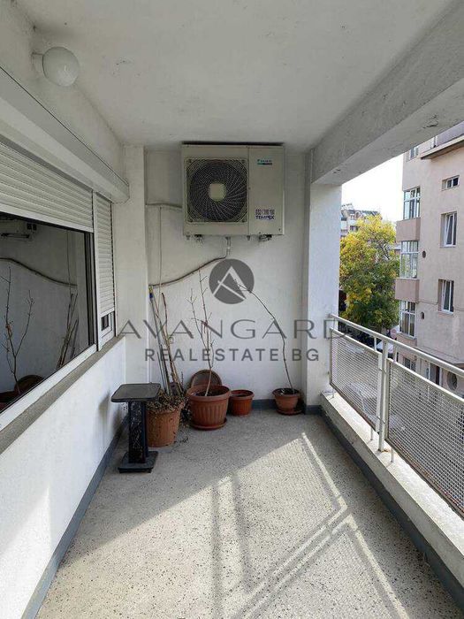 Продава се Многостаен апартамент в Пловдив, Център - 160 кв.м за 2586 €/кв.м - Снимка #11