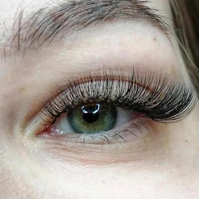 Наращивание ресниц 5.000 тг