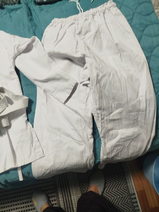 Продам кимоно в отличном состоянии