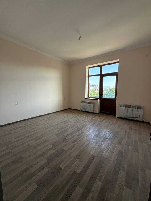 3х комнатная квартира в новостройке 86 кв/м, пр.Наваи