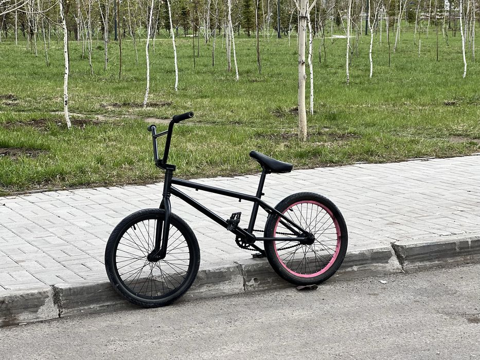 Продам бмх трюковой