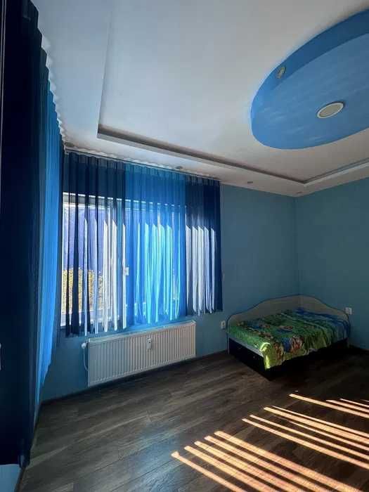 Дава се под наем Тристаен апартамент в София, Дружба 1 - 75 кв.м за 612 € - Снимка #2