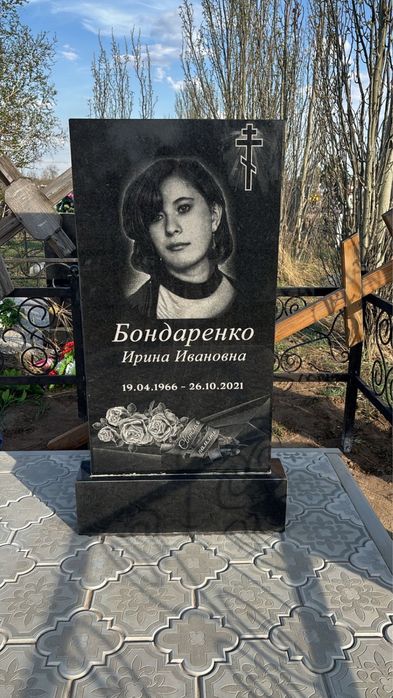 Памятники брусчатка