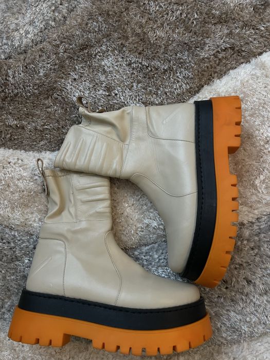 Боти естествена кожа