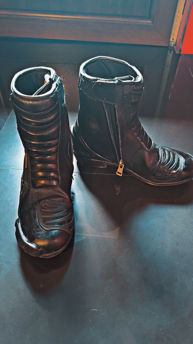 Ghete moto noi nr 42