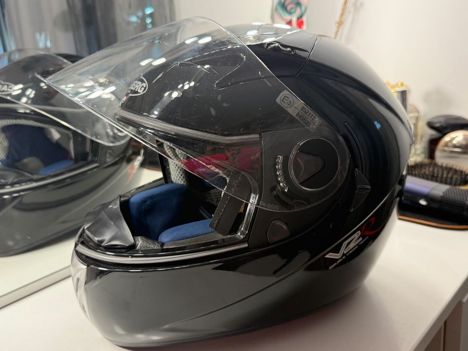Vand Casca Caberg V2R