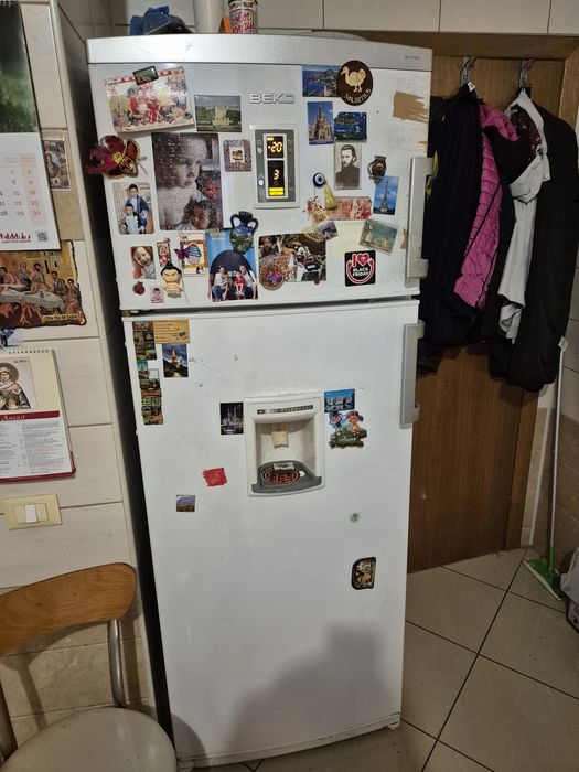vand Combina Frigorifica Beko 2 usi , Model DEN 477 MWD - volum 470 Litri, alb
