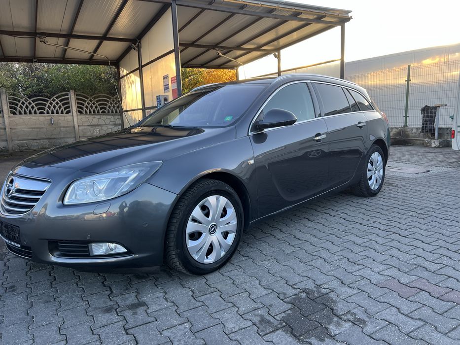 Opel Insignia 2.0 Diesel 160 CP Automata