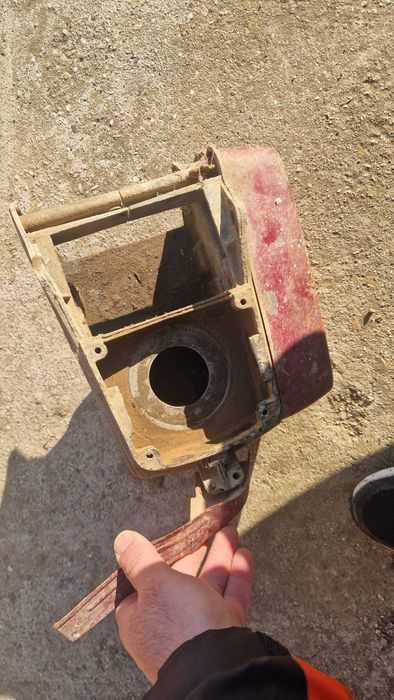 Резервоар и странични кутии за Ява