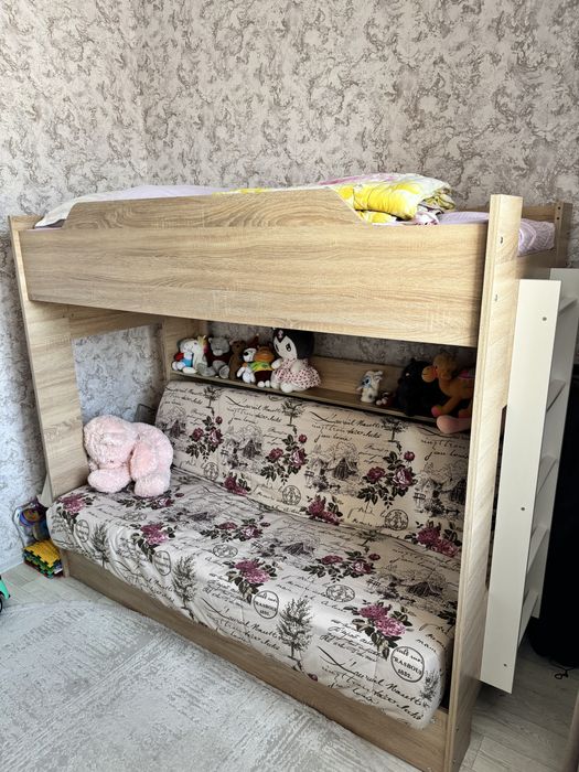 Кровать двухярусная