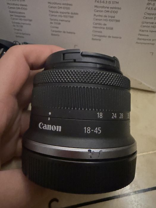 Canon eos r50 content cerator kit