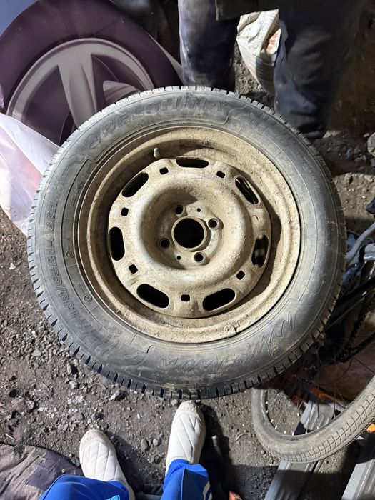 Летняя Резина 185/65R14 с дисками 4-100