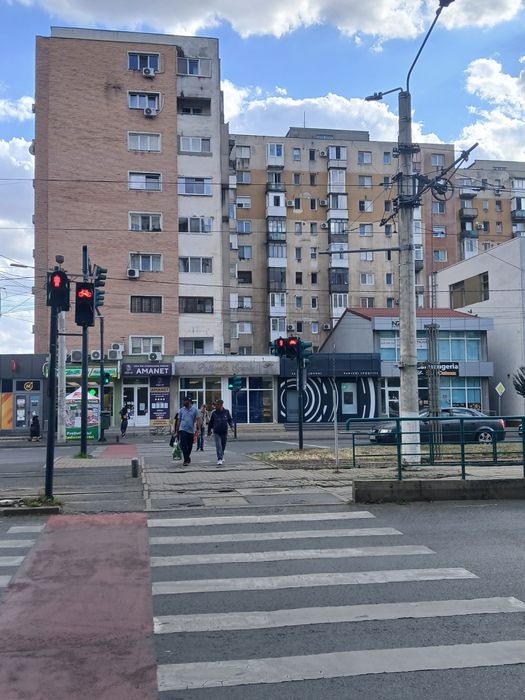 Inchiriere spatiu comercial 110mp