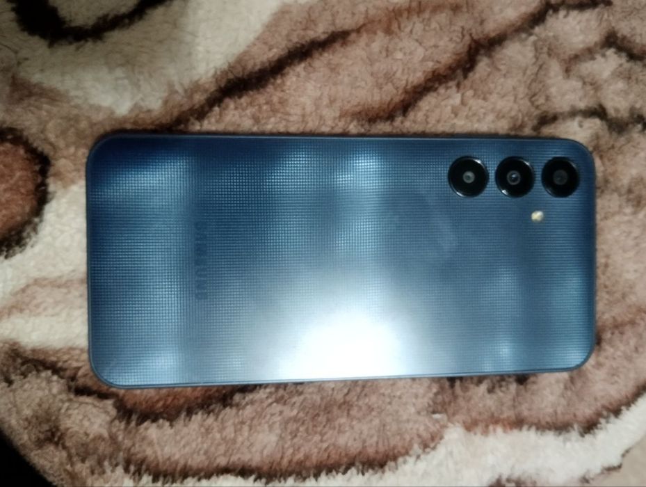 Самсунг а25 на 256гб